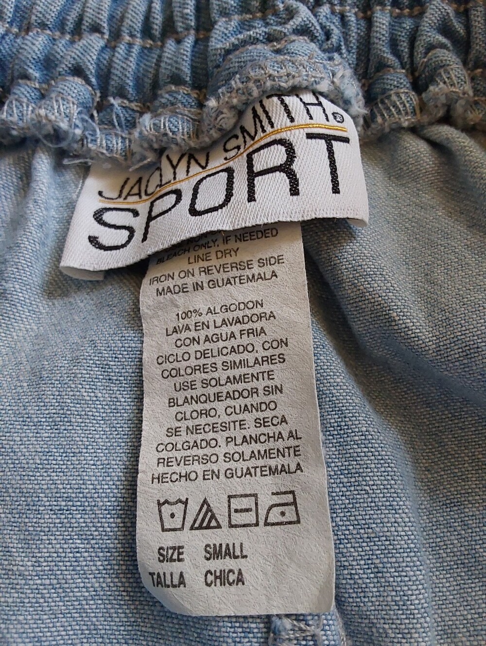🌺 VTG Styled Jaclyn Smith Light Blue Denim Shorts/Culottes - Picture 6 of 6